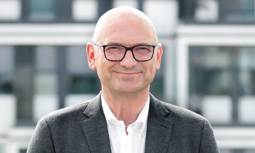 Prof. Rudolf Leuwer